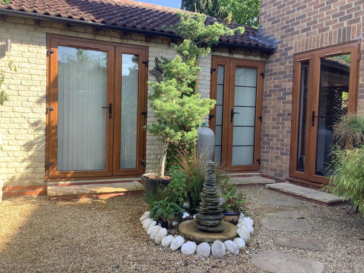 휘틀리 Sunnyside Annexe B&B 외부 사진