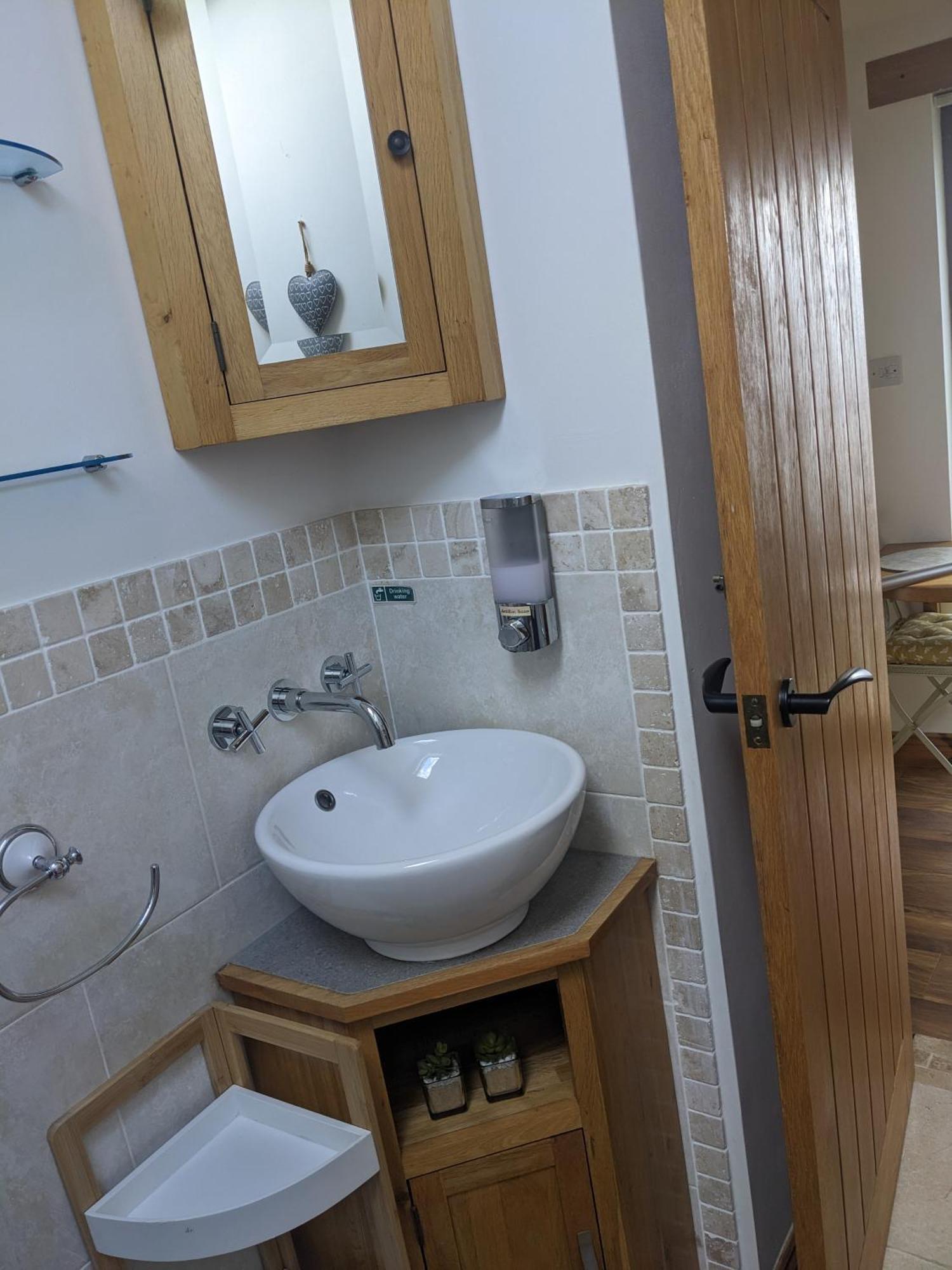 휘틀리 Sunnyside Annexe B&B 외부 사진